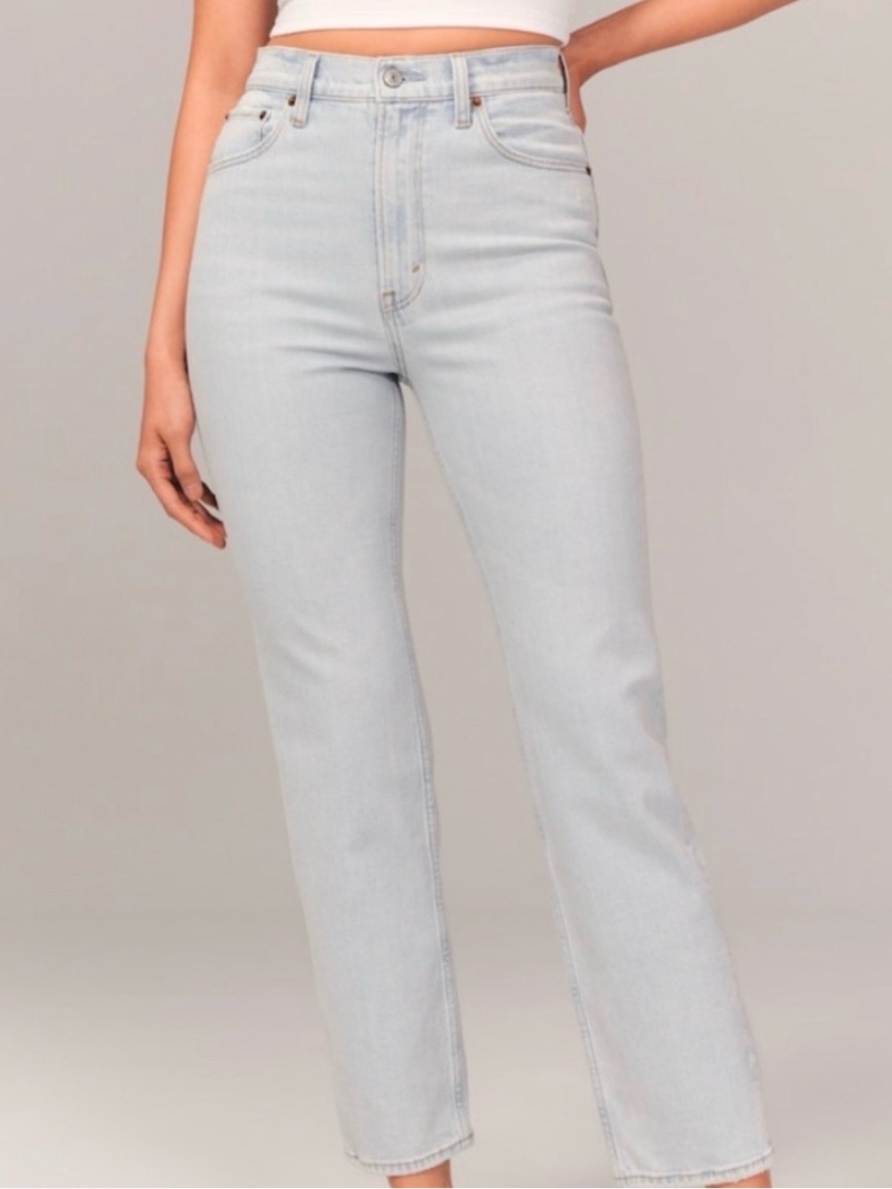 Abercrombie & Fitch The Ankle Straight Ultra High Rise Jean Bleach Light Wash